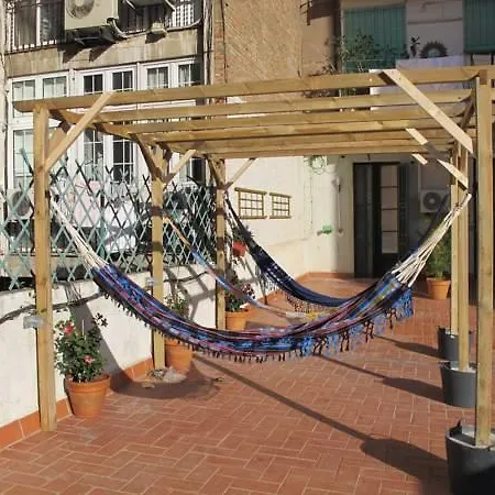 Πανσιόν Zoorooms Boutique 2*
